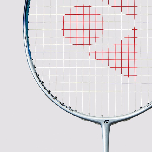 BEDMINTONOVÁ RAKETA NANOFLARE 600 - 