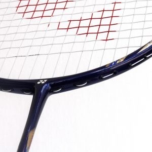 BEDMINTONOVÁ RAKETA ASTROX 99 NAVY GOLD - 